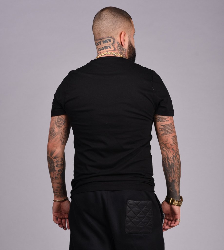 AK26 BLACK CLASSIC TSHIRT