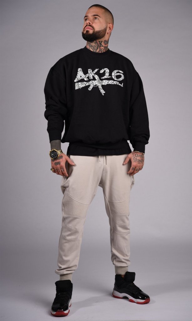 AK26 BLACK MANDALA SWEATSHIRT
