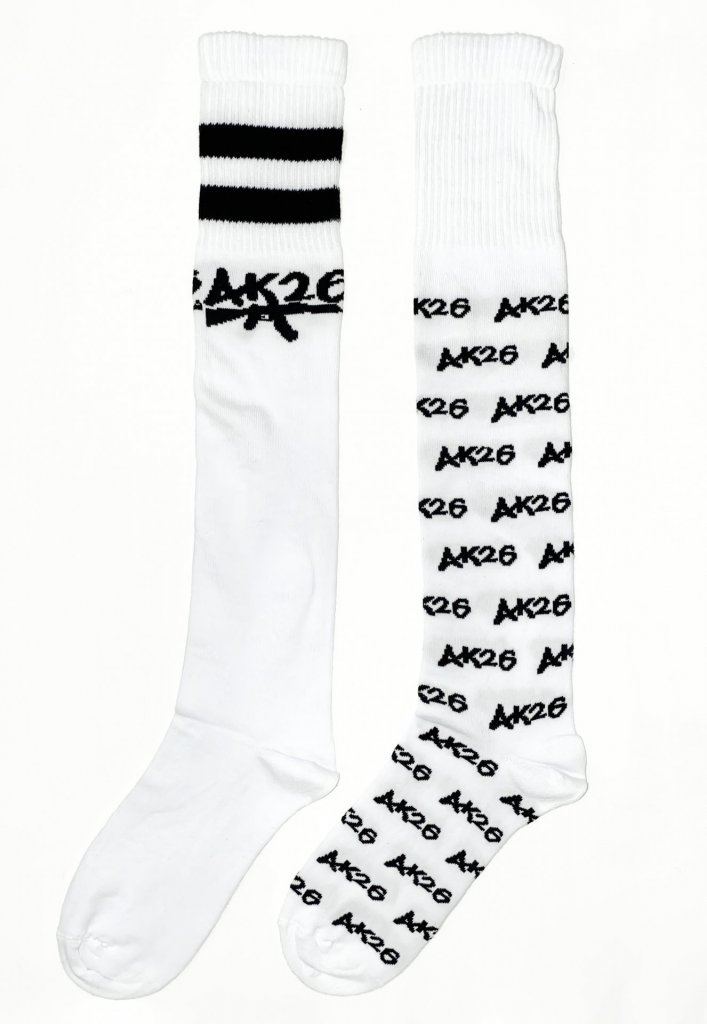 AK26 WHITE & BLACK SOCKS | 2 FÉLE MINTÁVAL